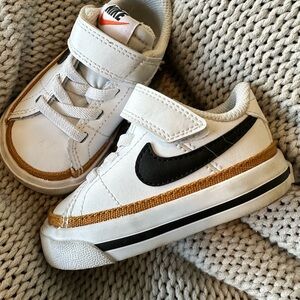 Nike Kids White and Black Sneakers with Tan Accents